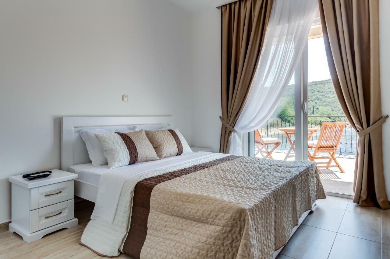 Villa San Apartments 蒂瓦特 外观 照片